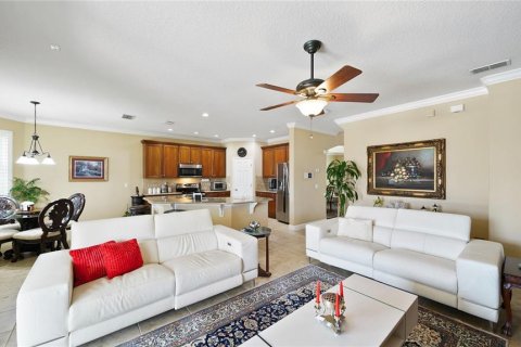 House in Palm Coast, Florida 4 bedrooms, 324.23 sq.m. № 1801836 - photo 8