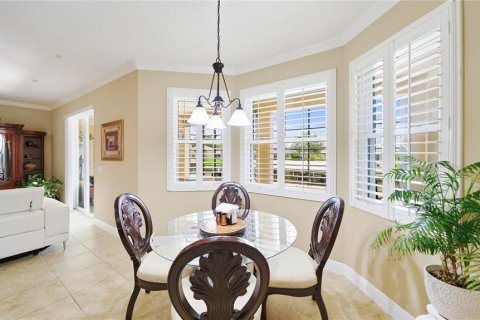 House in Palm Coast, Florida 4 bedrooms, 324.23 sq.m. № 1801836 - photo 24
