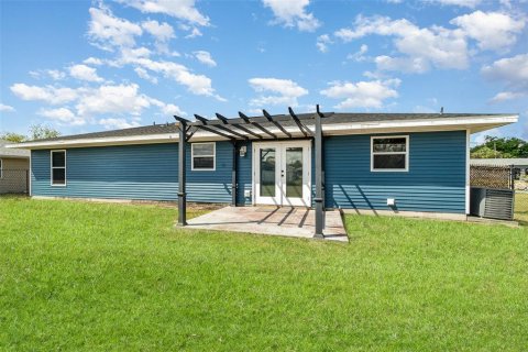 Casa en venta en Port Charlotte, Florida, 3 dormitorios, 101.08 m2 № 1740784 - foto 22