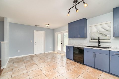 Casa en venta en Port Charlotte, Florida, 3 dormitorios, 101.08 m2 № 1740784 - foto 4