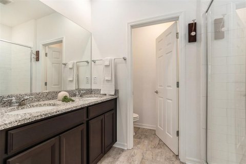 Touwnhouse à louer à Tampa, Floride: 3 chambres, 187.48 m2 № 1846703 - photo 18
