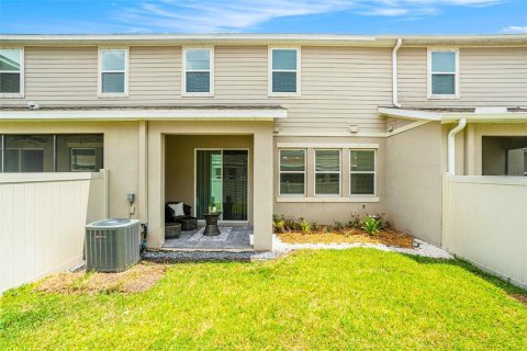 Touwnhouse à louer à Tampa, Floride: 3 chambres, 187.48 m2 № 1846703 - photo 26