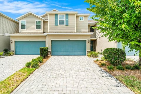 Touwnhouse à louer à Tampa, Floride: 3 chambres, 187.48 m2 № 1846703 - photo 1
