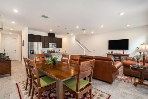 Touwnhouse à louer à Tampa, Floride: 3 chambres, 187.48 m2 № 1846703 - photo 7