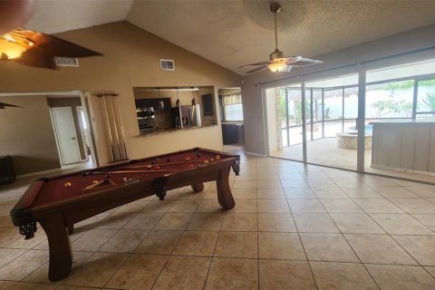 House in Tampa, Florida 3 bedrooms, 143.53 sq.m. № 2100300 - photo 5