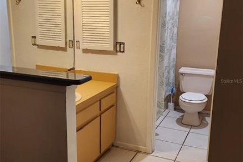 House in Tampa, Florida 3 bedrooms, 143.53 sq.m. № 2100300 - photo 19