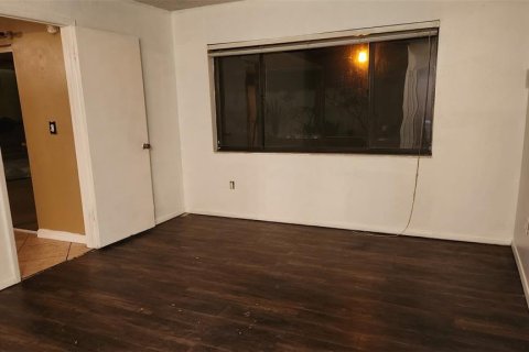 House in Tampa, Florida 3 bedrooms, 143.53 sq.m. № 2100300 - photo 12