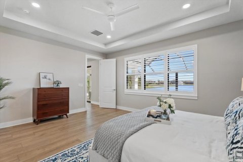 House in Venice, Florida 4 bedrooms, 277.96 sq.m. № 2322363 - photo 30