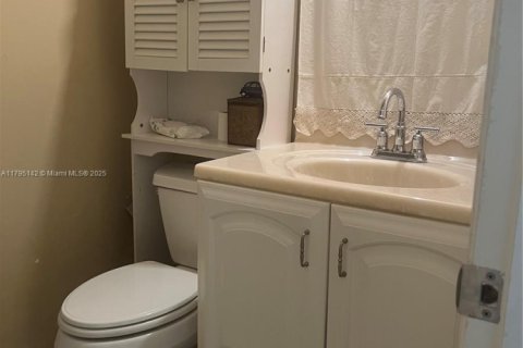 Studio in the Condo in Miami, Florida  № 1962712 - photo 27