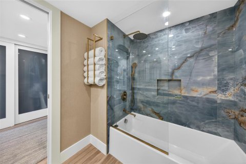 Copropriété à vendre à Pompano Beach, Floride: 2 chambres, 105.91 m2 № 2084544 - photo 22