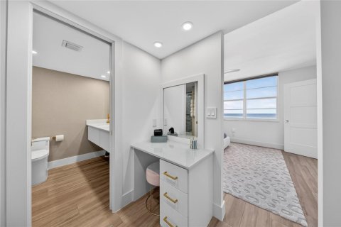 Copropriété à vendre à Pompano Beach, Floride: 2 chambres, 105.91 m2 № 2084544 - photo 19