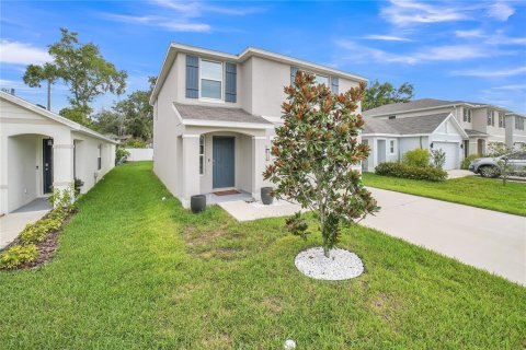Casa en venta en Dade City, Florida, 3 dormitorios, 184.69 m2 № 1886674 - foto 2