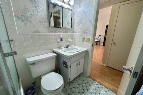 Condo in Clearwater, Florida, 2 bedrooms № 2115842 - photo 27