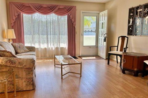 Condo in Clearwater, Florida, 2 bedrooms № 2115842 - photo 7