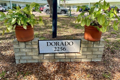 Condo in Clearwater, Florida, 2 bedrooms № 2115842 - photo 2