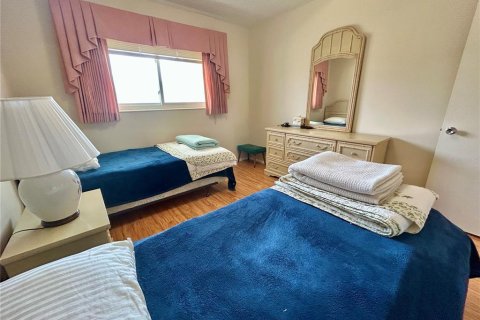 Condo in Clearwater, Florida, 2 bedrooms № 2115842 - photo 23