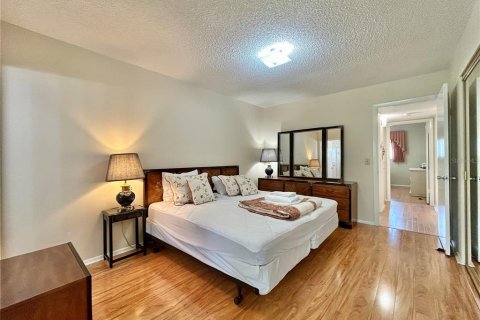 Condo in Clearwater, Florida, 2 bedrooms № 2115842 - photo 16