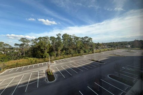 Copropriété à louer à Orlando, Floride: 2 chambres, 95.04 m2 № 2081335 - photo 16