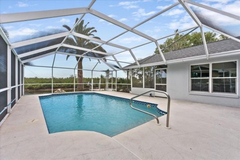 Villa ou maison à vendre à New Port Richey, Floride: 3 chambres, 177.07 m2 № 2149825 - photo 2