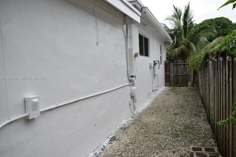 Купить виллу или дом в Майами, Флорида 3 спальни, 180.23м2, № 1995386 - фото 22