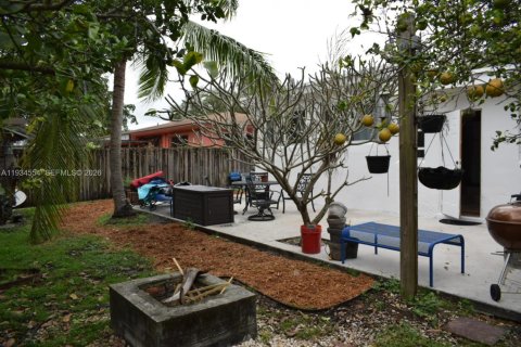 Купить виллу или дом в Майами, Флорида 3 спальни, 180.23м2, № 1995386 - фото 17