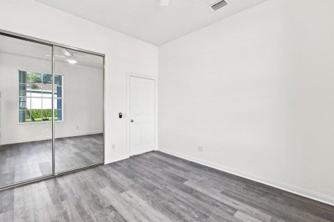 Villa ou maison à vendre à Port St. Lucie, Floride: 3 chambres, 171.78 m2 № 2298005 - photo 23