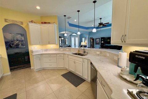 Villa ou maison à vendre à Winter Haven, Floride: 3 chambres, 233.37 m2 № 2224285 - photo 24