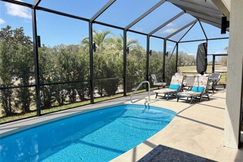 Villa ou maison à vendre à Winter Haven, Floride: 3 chambres, 233.37 m2 № 2224285 - photo 4