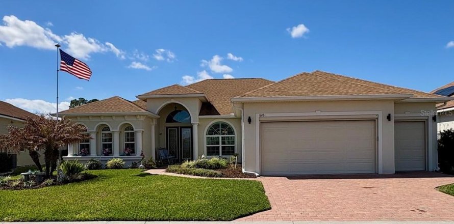 Villa ou maison à Winter Haven, Floride 3 chambres, 233.37 m2 № 2224285