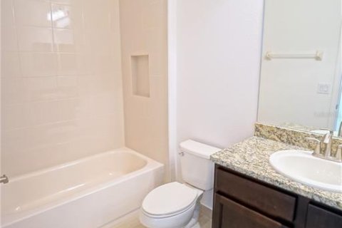 Casa en alquiler en Wesley Chapel, Florida, 3 dormitorios, 277.5 m2 № 1837125 - foto 6