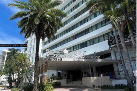 Copropriété à louer à Miami Beach, Floride: 30.19 m2 № 1994251 - photo 1