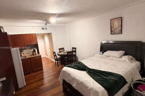 Copropriété à louer à Miami Beach, Floride: 30.19 m2 № 1994251 - photo 6