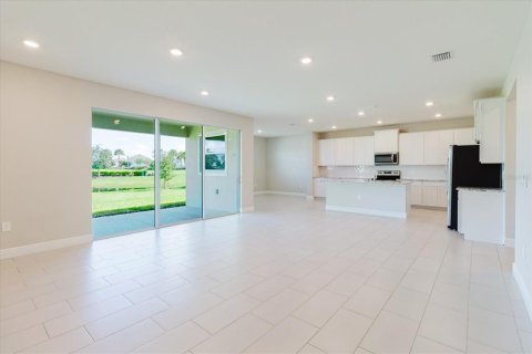 House in Bradenton, Florida 4 bedrooms, 307.88 sq.m. № 2209831 - photo 7