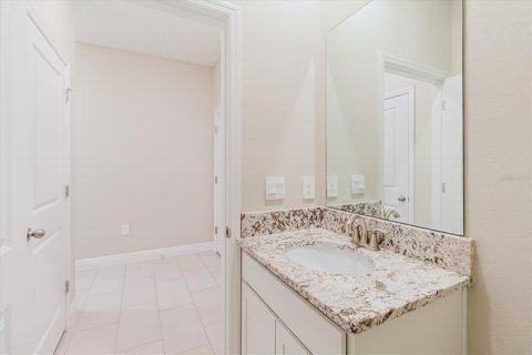 House in Bradenton, Florida 4 bedrooms, 307.88 sq.m. № 2209831 - photo 28