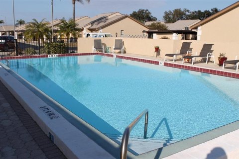 Casa en alquiler en Holiday, Florida, 2 dormitorios, 90.58 m2 № 2206711 - foto 27