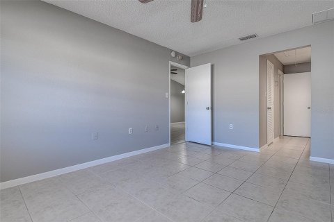 Casa en alquiler en Holiday, Florida, 2 dormitorios, 90.58 m2 № 2206711 - foto 19