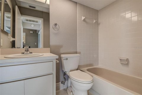 Casa en alquiler en Holiday, Florida, 2 dormitorios, 90.58 m2 № 2206711 - foto 10