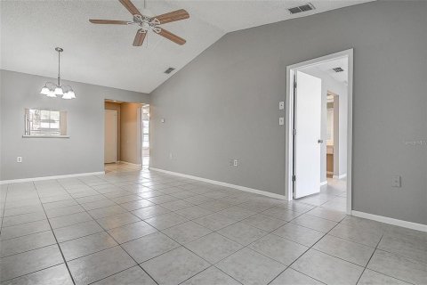 Casa en alquiler en Holiday, Florida, 2 dormitorios, 90.58 m2 № 2206711 - foto 17