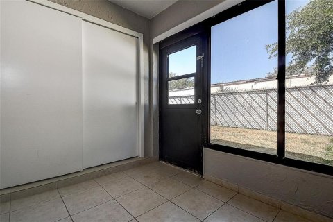 Casa en alquiler en Holiday, Florida, 2 dormitorios, 90.58 m2 № 2206711 - foto 16