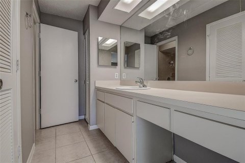 Casa en alquiler en Holiday, Florida, 2 dormitorios, 90.58 m2 № 2206711 - foto 20