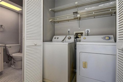 Casa en alquiler en Holiday, Florida, 2 dormitorios, 90.58 m2 № 2206711 - foto 9