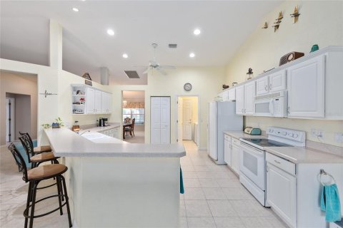 Villa ou maison à vendre à Summerfield, Floride: 3 chambres, 188.5 m2 № 2208712 - photo 14