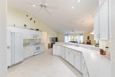 Villa ou maison à vendre à Summerfield, Floride: 3 chambres, 188.5 m2 № 2208712 - photo 15