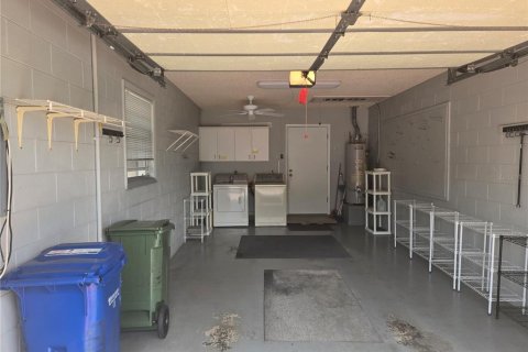 House in Winter Haven, Florida 2 bedrooms, 123.84 sq.m. № 2151947 - photo 27