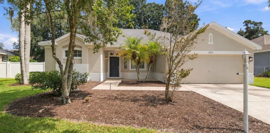 Villa ou maison à Plant City, Floride 3 chambres, 173.82 m2 № 2399210