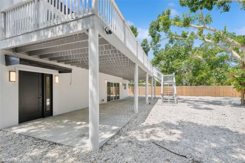 Propiedad comercial en venta en Sarasota, Florida, 7 dormitorios, 318.84 m2 № 1678154 - foto 29