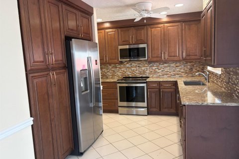 Casa en alquiler en Boca Raton, Florida, 3 dormitorios, 178.09 m2 № 2183898 - foto 9