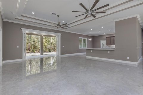 House in Beverly Hills, Florida 3 bedrooms, 239.41 sq.m. № 2151333 - photo 7