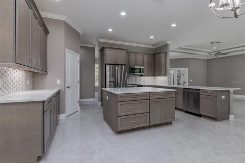 House in Beverly Hills, Florida 3 bedrooms, 239.41 sq.m. № 2151333 - photo 13