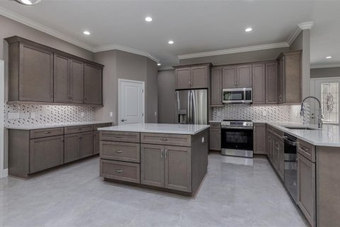 House in Beverly Hills, Florida 3 bedrooms, 239.41 sq.m. № 2151333 - photo 12